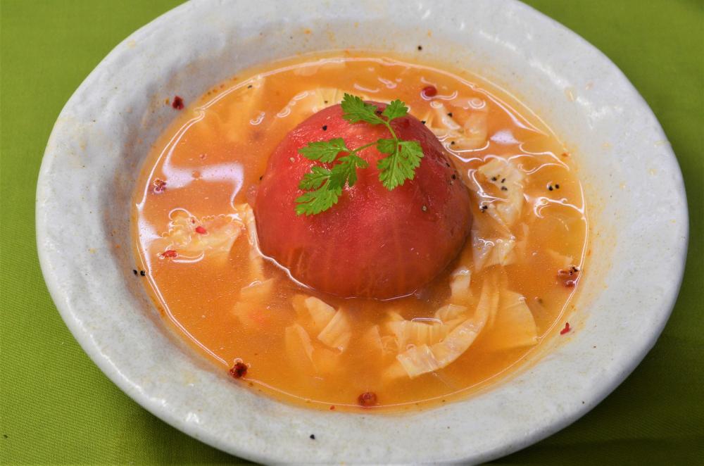 トマト湯葉スープ